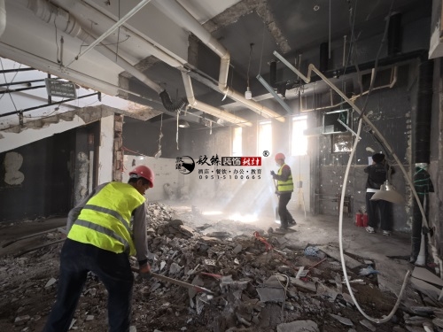 �����칫¥���װ����Ŀ|�N��װ��