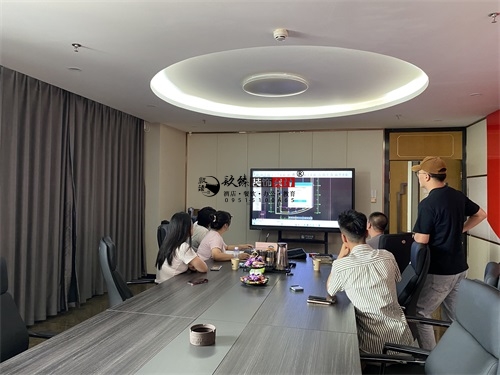 �����칫¥���װ����Ŀ|�N��װ��